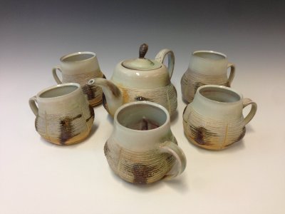 Tea Pot with Five Cups